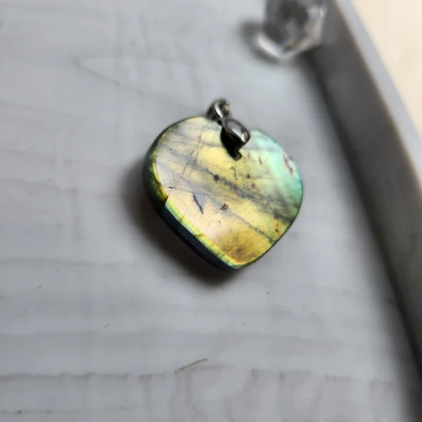 pendentif labradorite coeur arrière