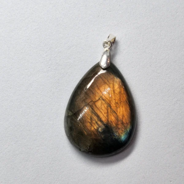 pendentif labradorite orange goutte devant