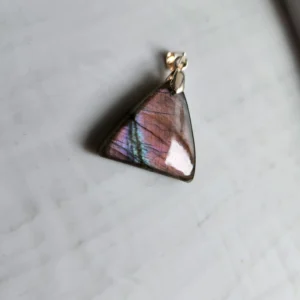 pendentif triangle labradorite rose