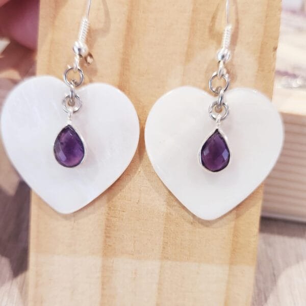 Boucles d'oreilles Cœur nacré